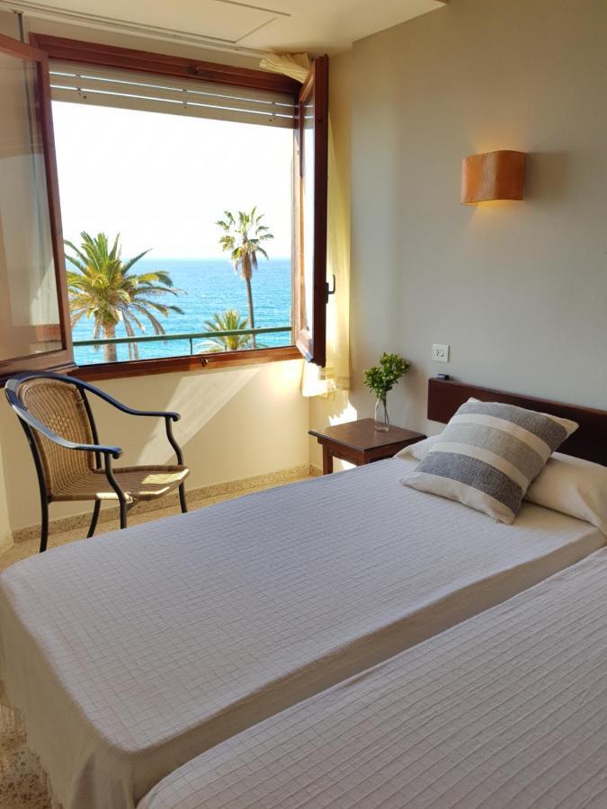 Hotel Maeva ,1 Star B&B Lloret de Mar Kültér fotó